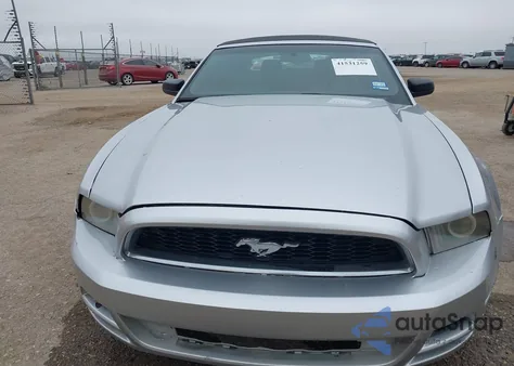 2014 Ford Mustang V6 from USA, damaged, VIN 1ZVBP8EM0E5296823